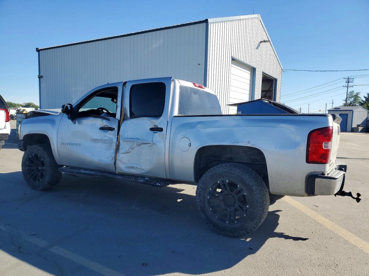 2011 CHEVROLET SILVERADO