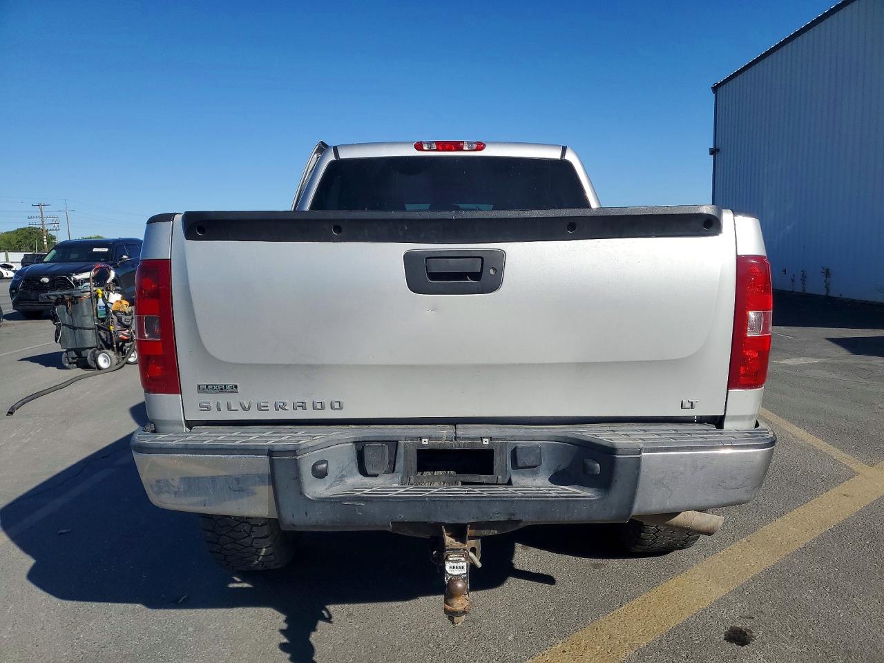 2011 CHEVROLET SILVERADO