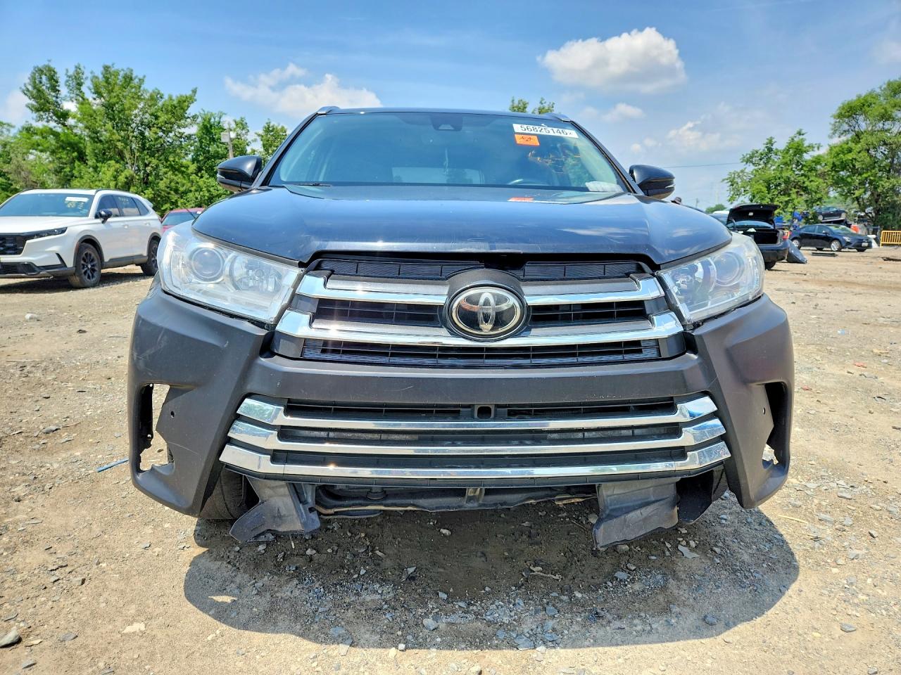 2017 TOYOTA HIGHLANDER