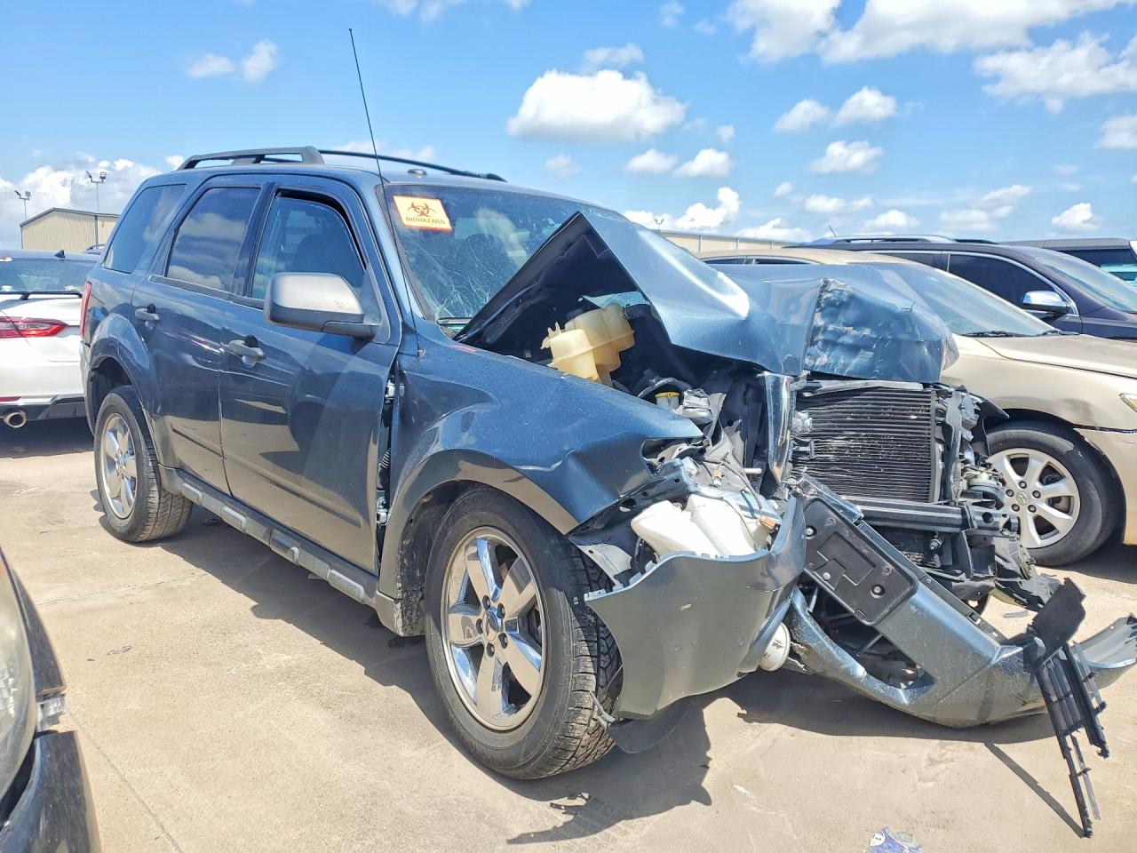 2010 FORD ESCAPE