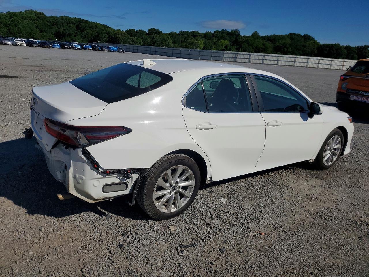 2022 TOYOTA CAMRY