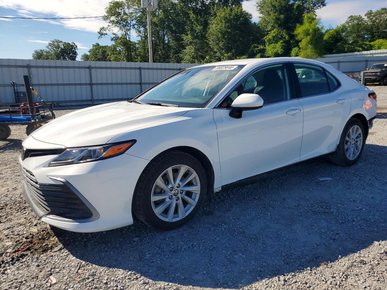 2022 TOYOTA CAMRY