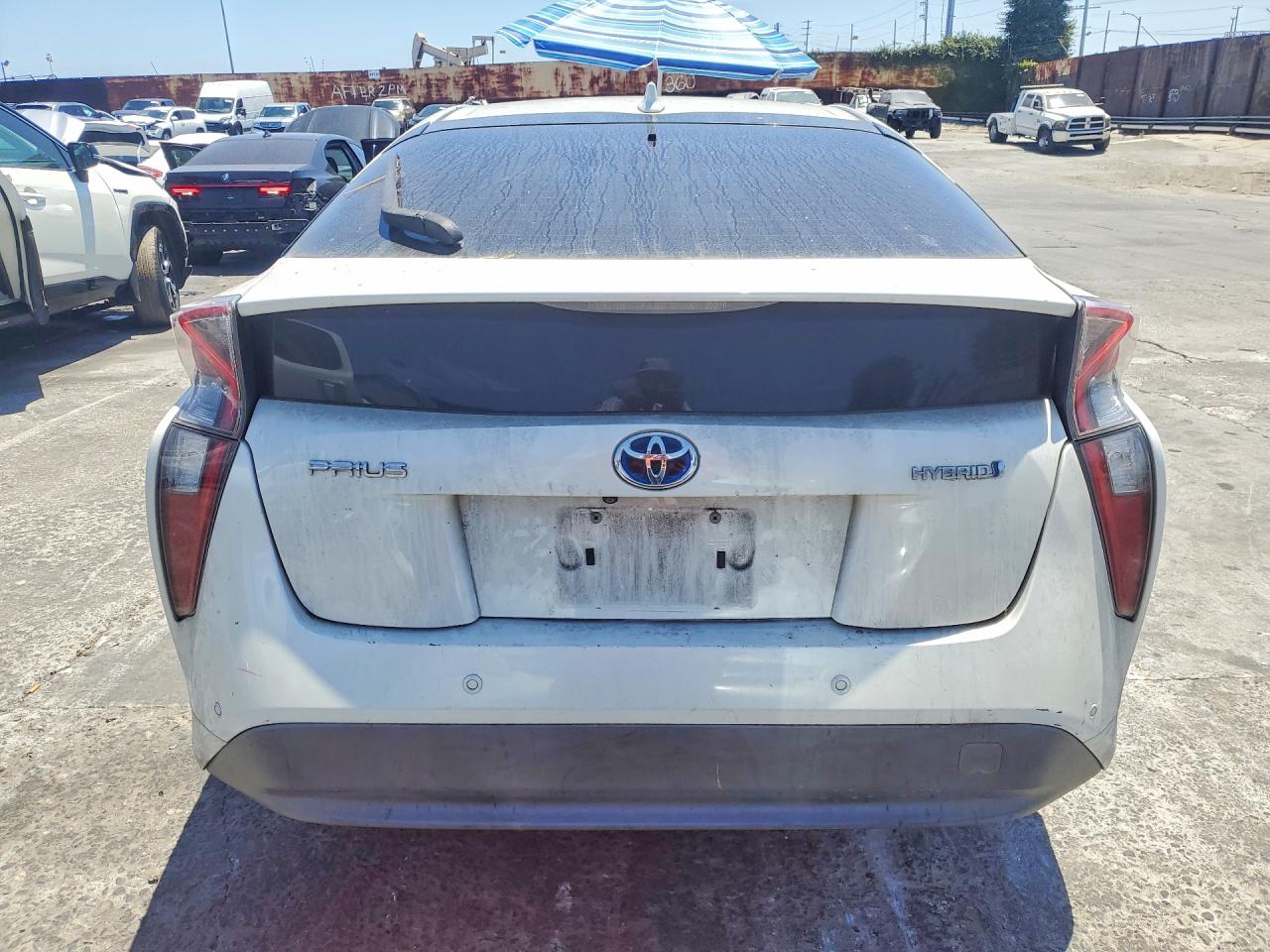 2018 TOYOTA PRIUS