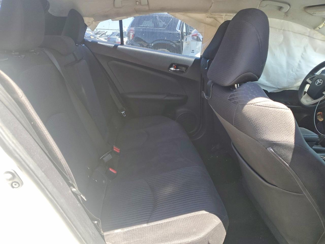 2018 TOYOTA PRIUS
