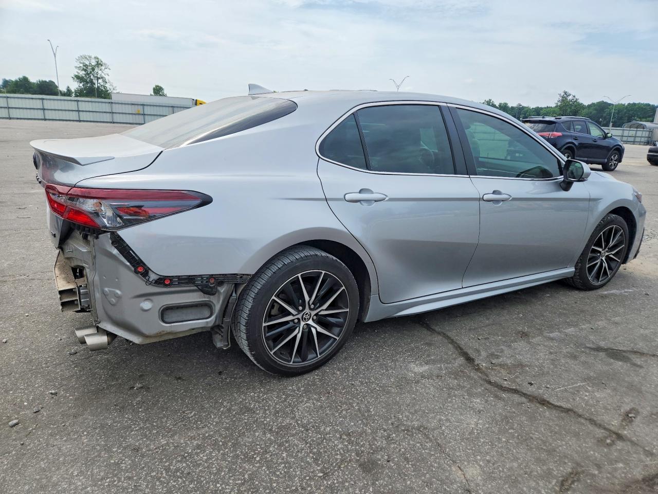 2023 TOYOTA CAMRY
