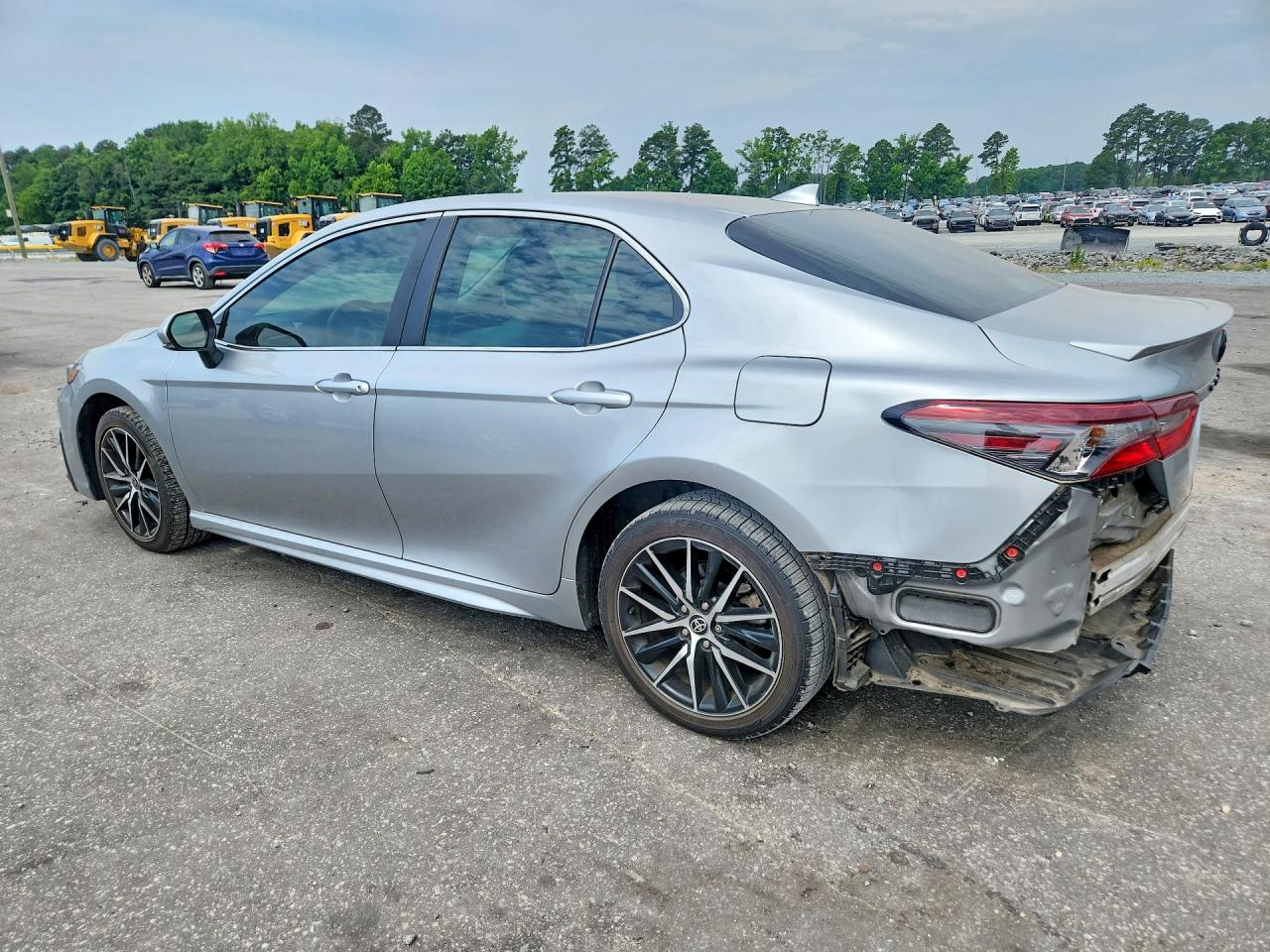 2023 TOYOTA CAMRY