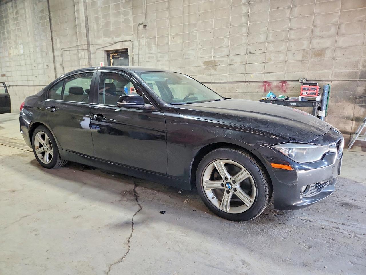 2013 BMW 3 SERIES