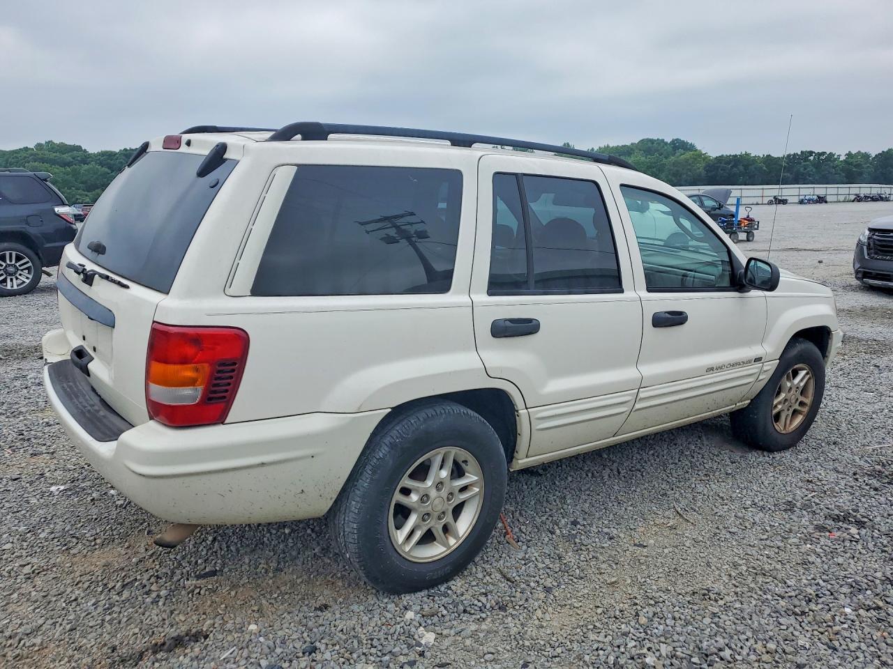 2002 JEEP CHEROKEE