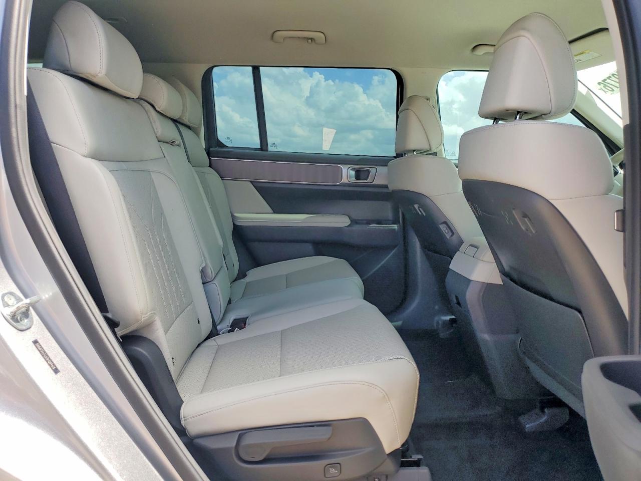 2025 HYUNDAI SANTA FE