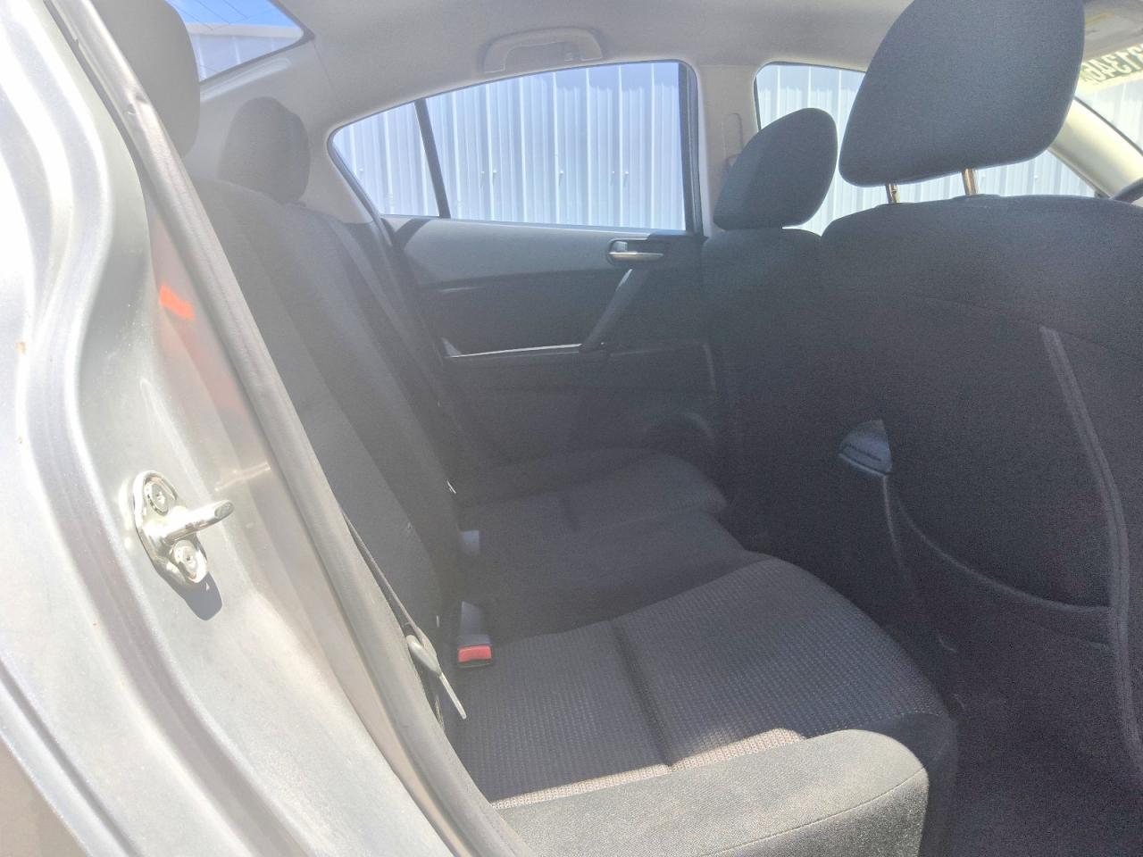 2012 MAZDA 3