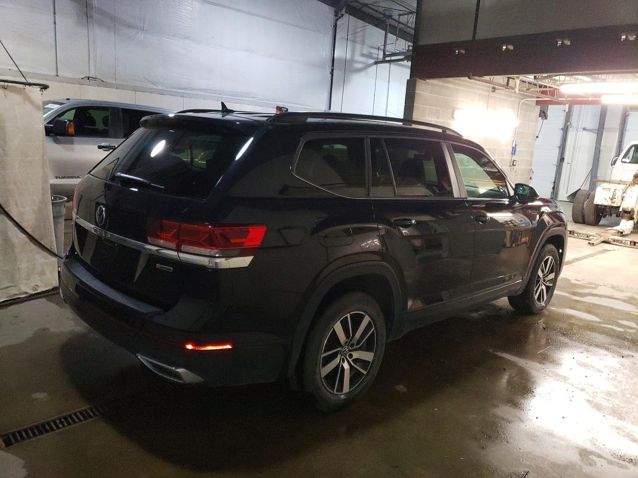2022 VOLKSWAGEN ATLAS