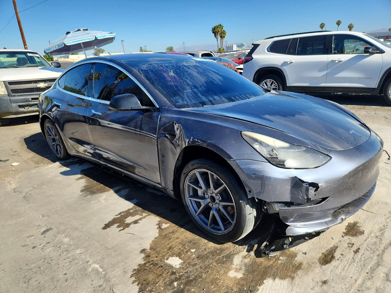 2018 TESLA MODEL 3