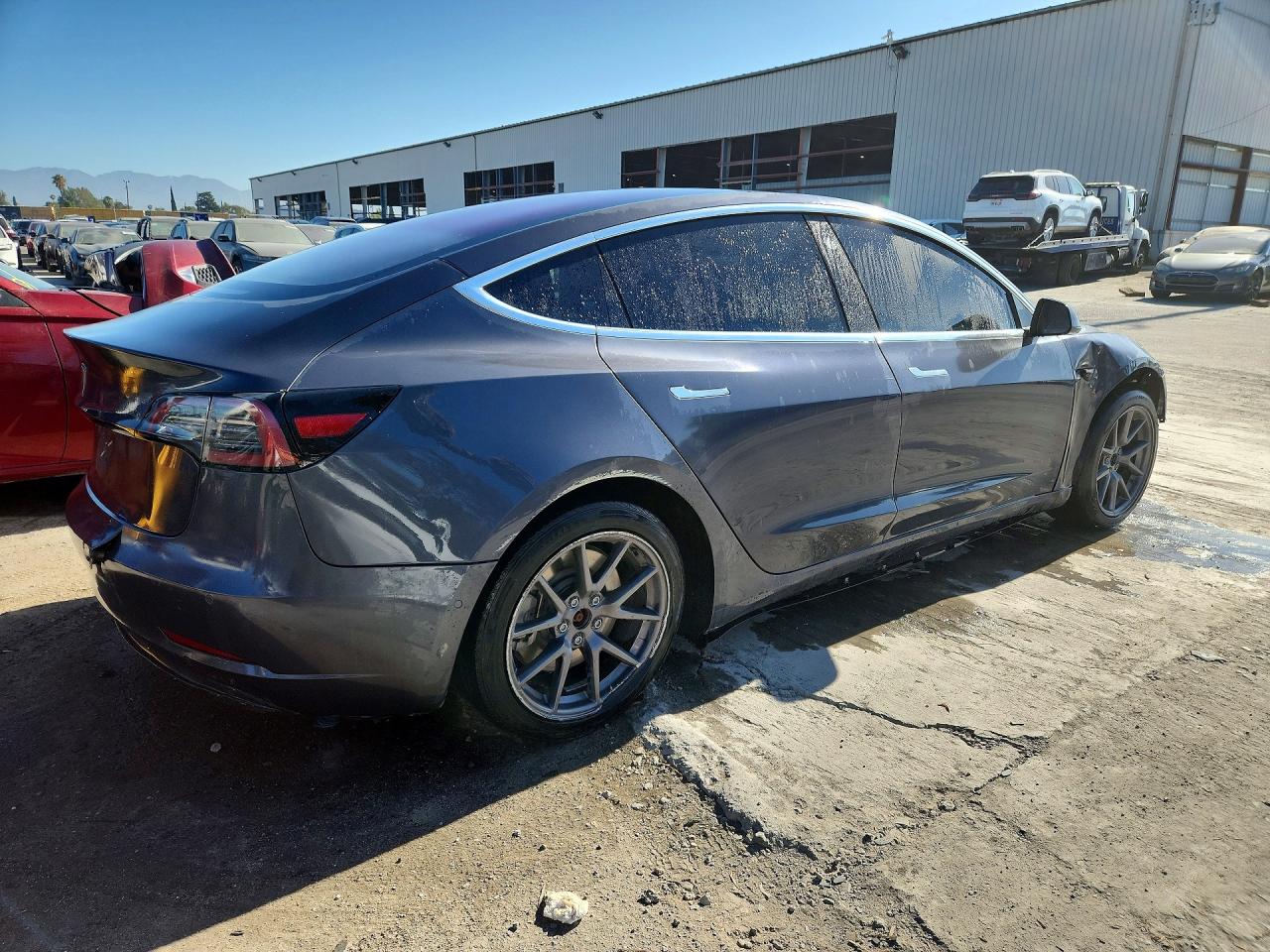 2018 TESLA MODEL 3