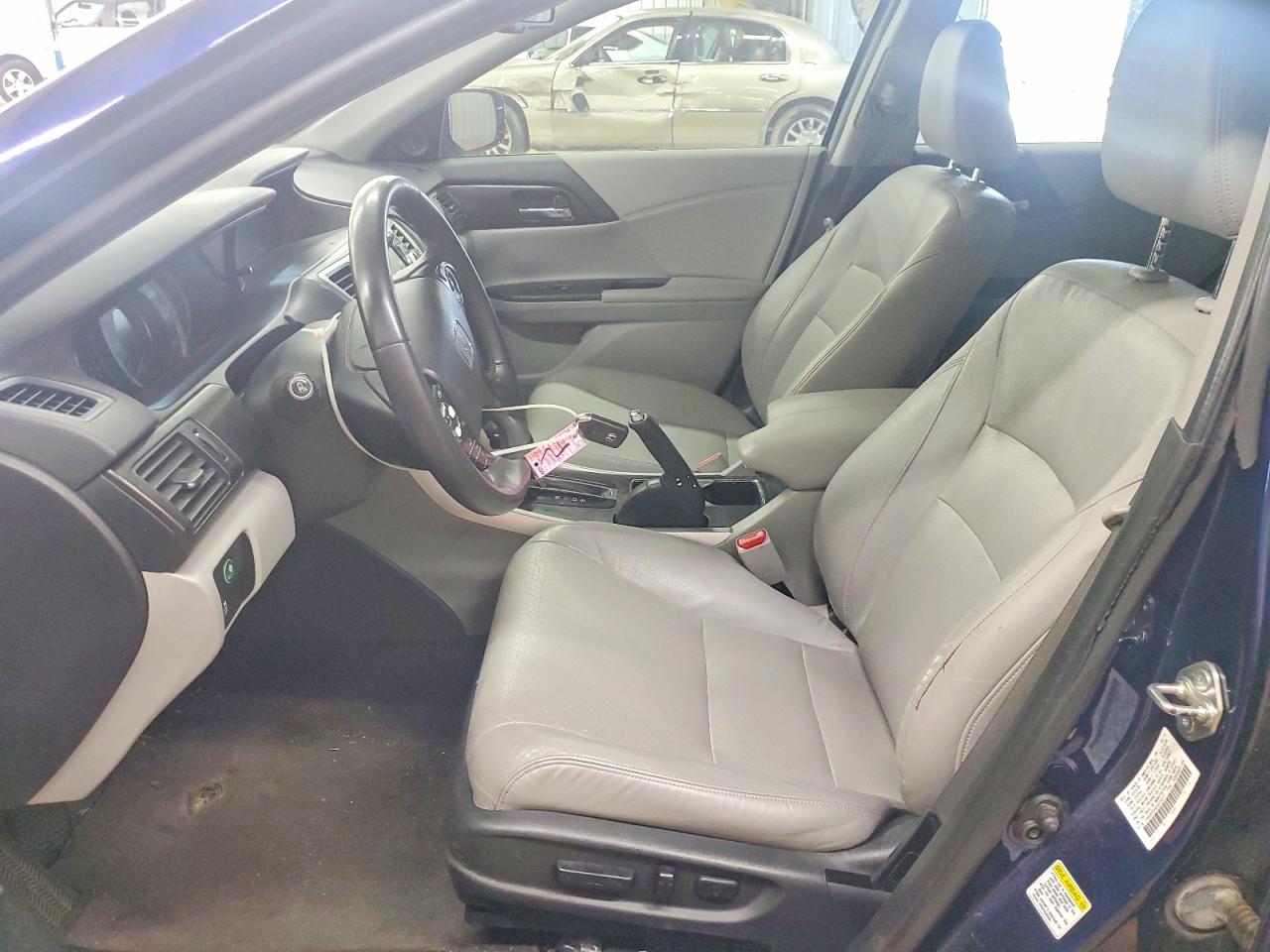 2015 HONDA ACCORD