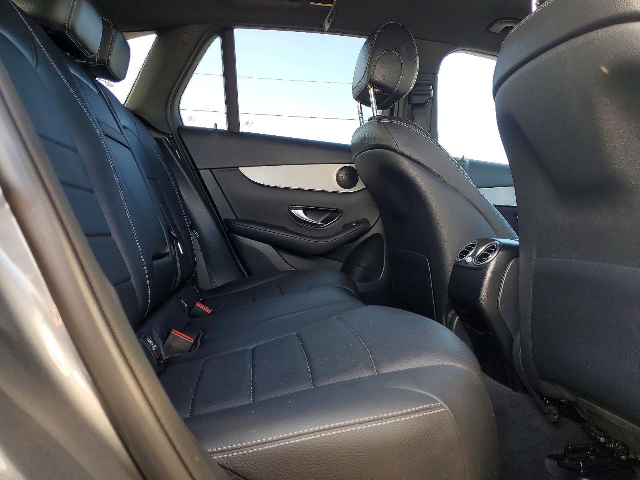 2022 MERCEDES-BENZ GLC-CLASS
