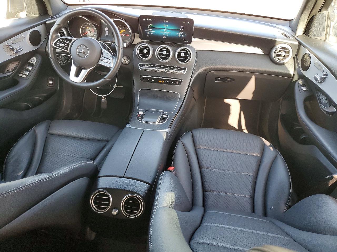 2022 MERCEDES-BENZ GLC-CLASS