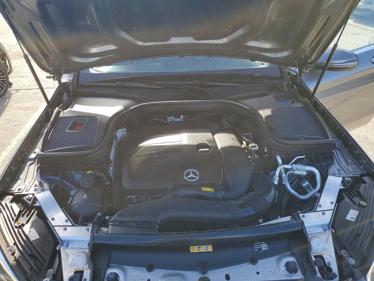 2022 MERCEDES-BENZ GLC-CLASS