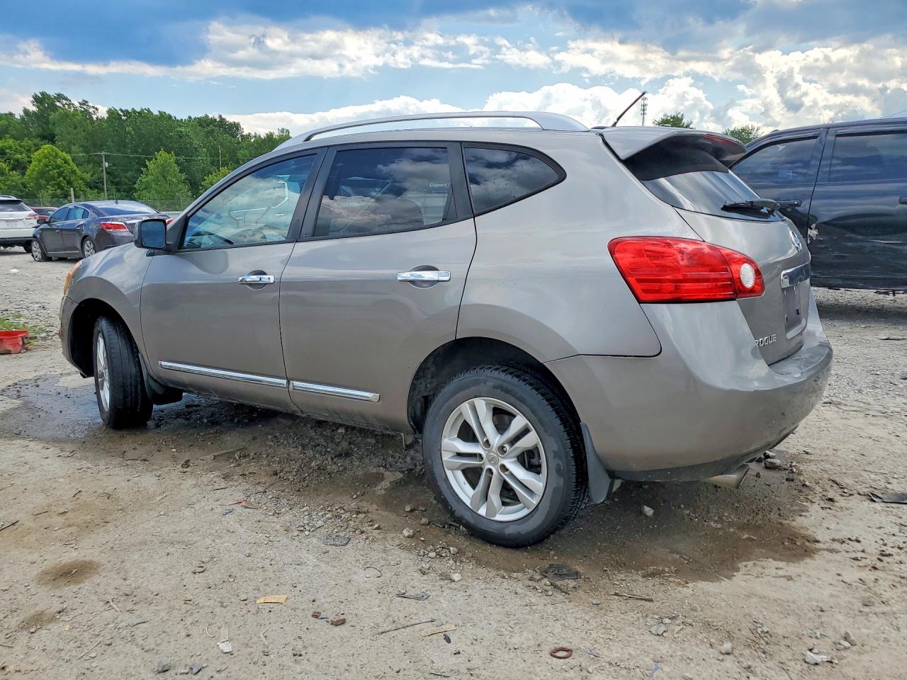 2012 NISSAN ROGUE