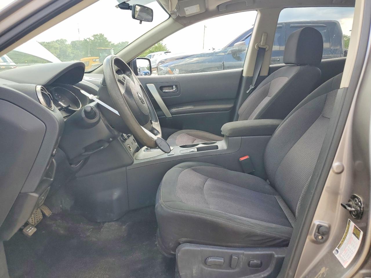 2012 NISSAN ROGUE