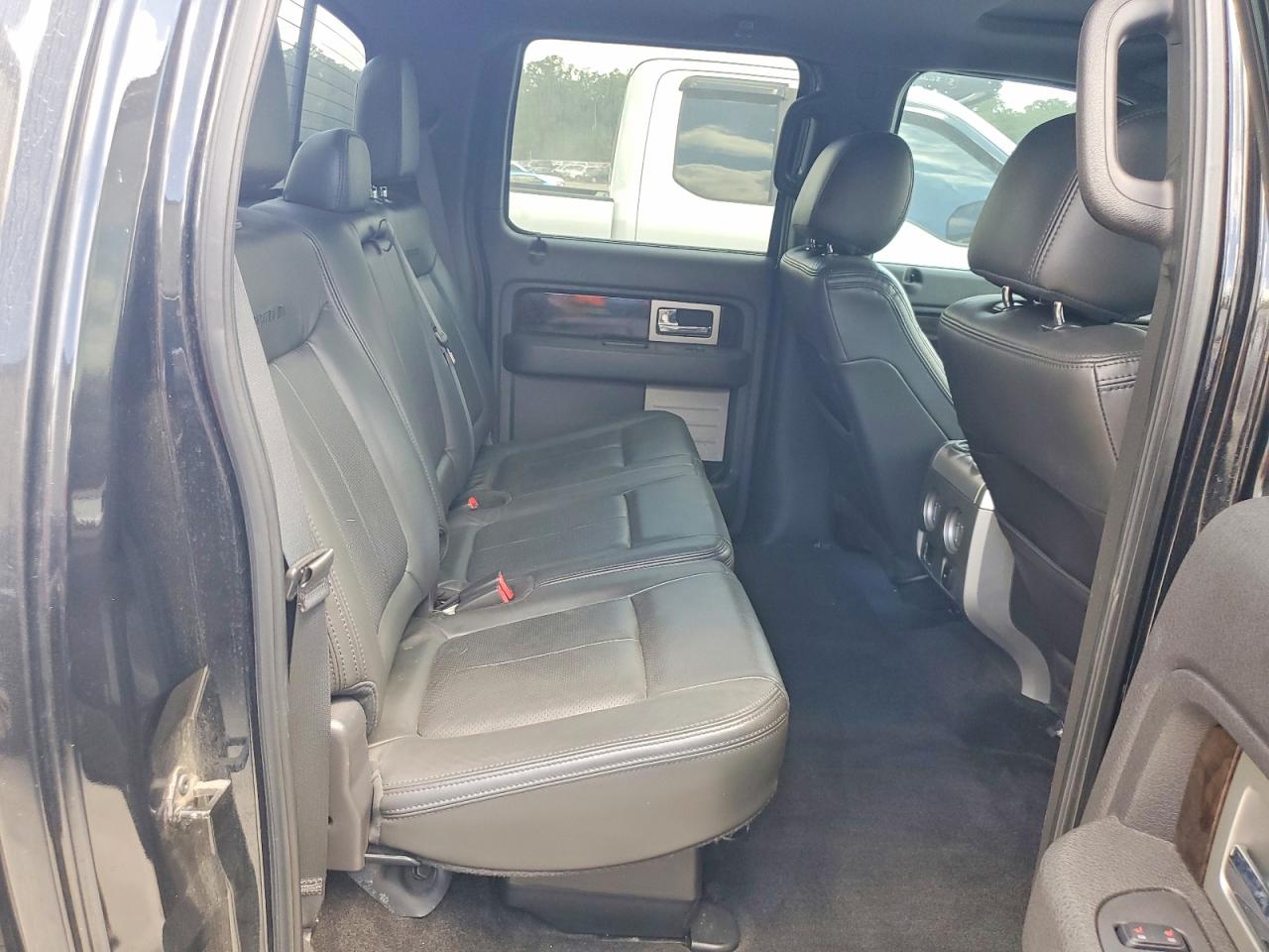 2013 FORD F150