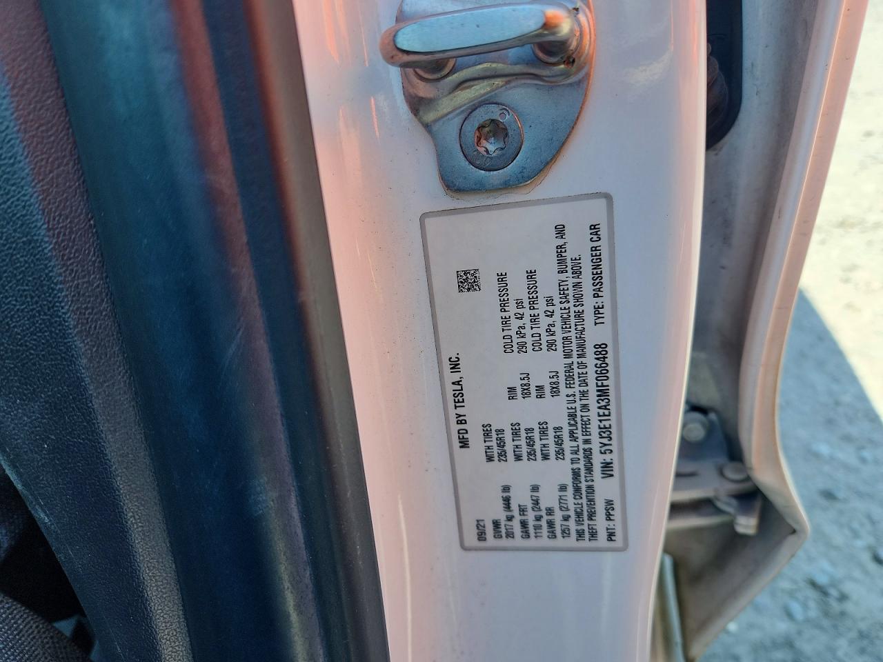 2021 TESLA MODEL 3