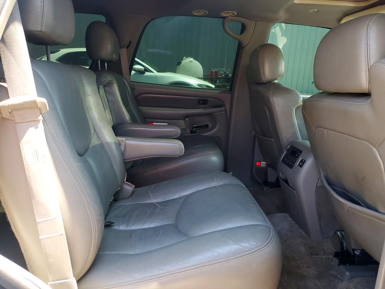 2003 GMC YUKON