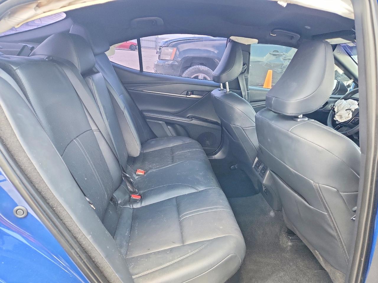 2025 TOYOTA CAMRY