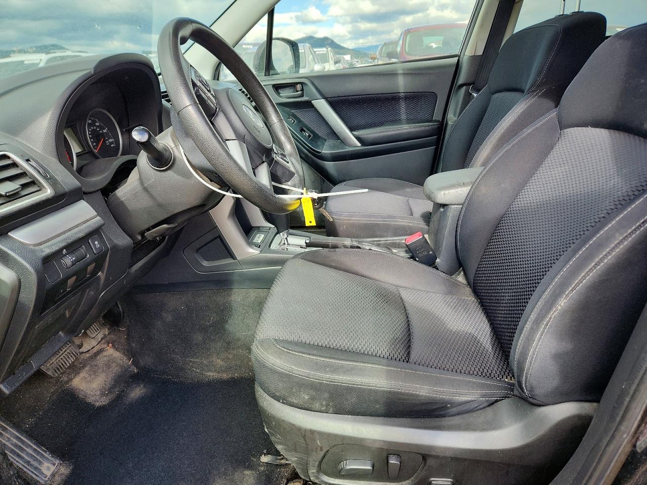2017 SUBARU FORESTER