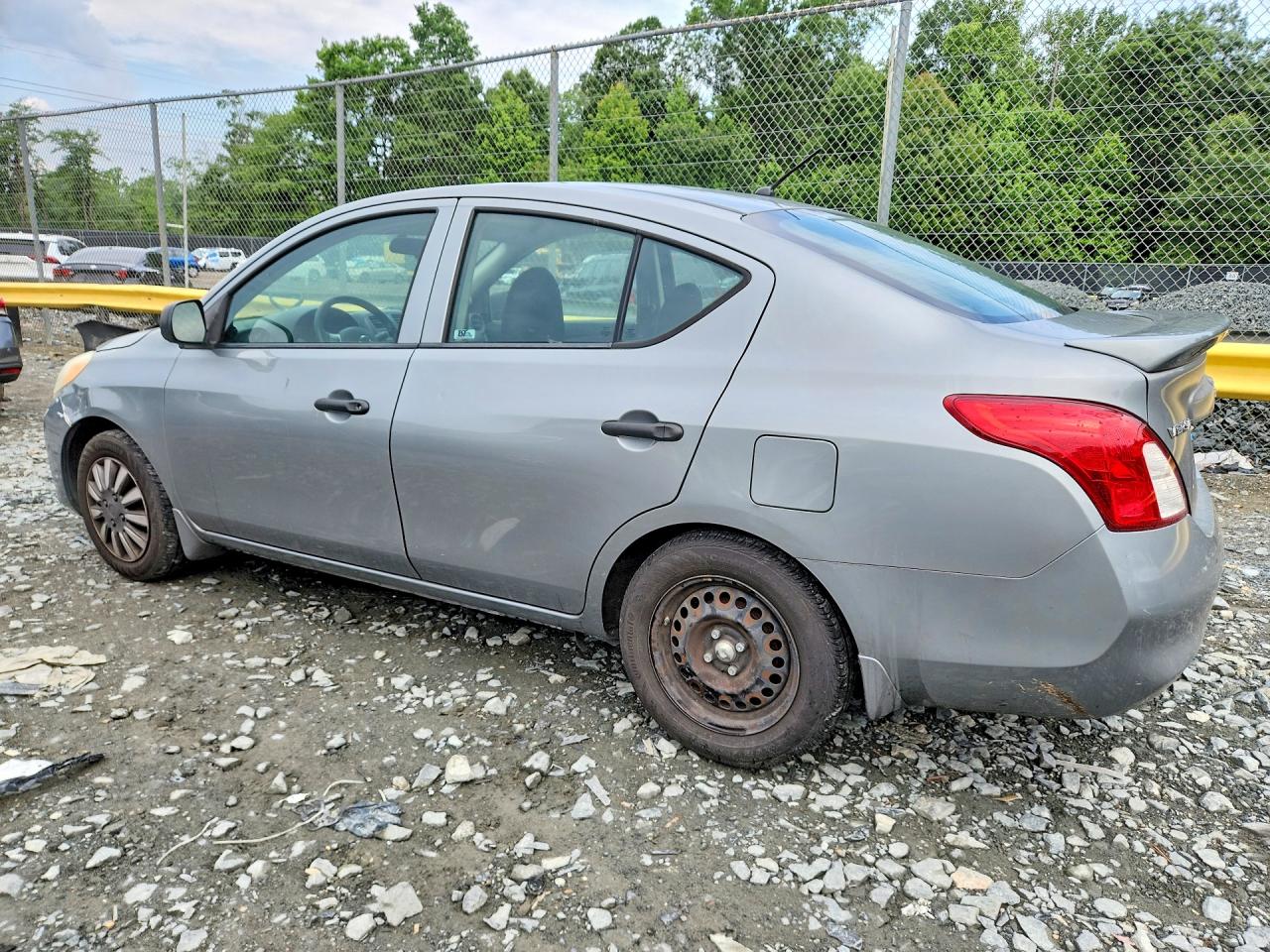 2014 NISSAN VERSA