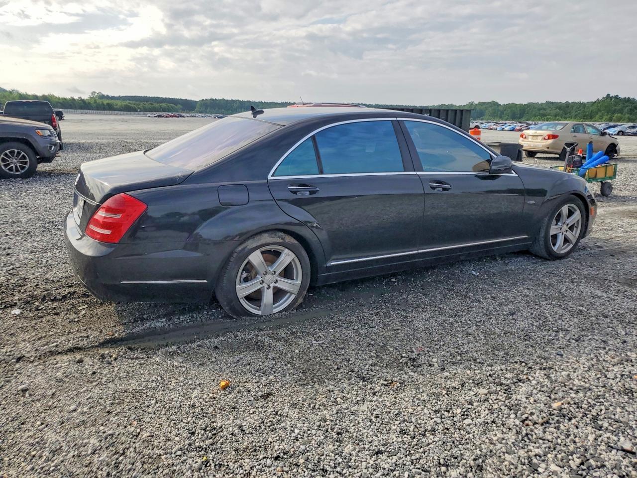 2012 MERCEDES-BENZ S-CLASS