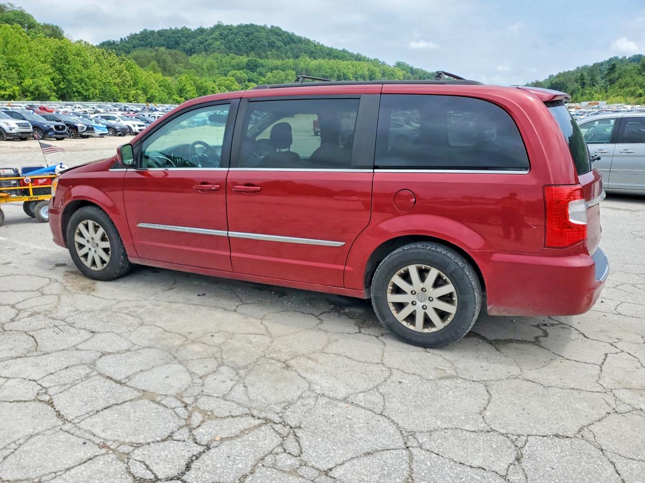 2016 CHRYSLER MINIVAN