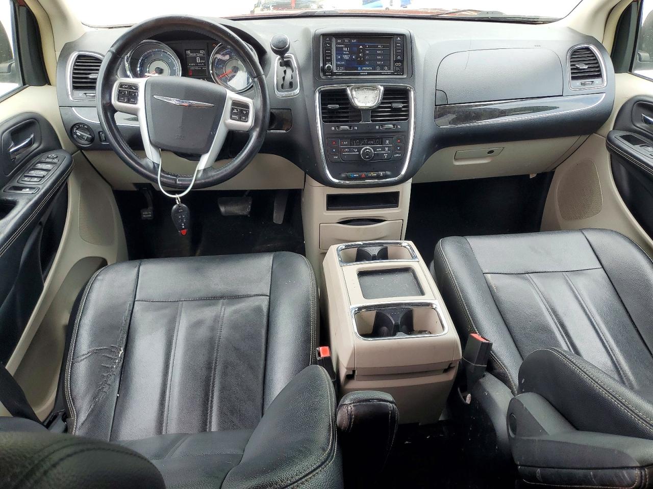 2016 CHRYSLER MINIVAN