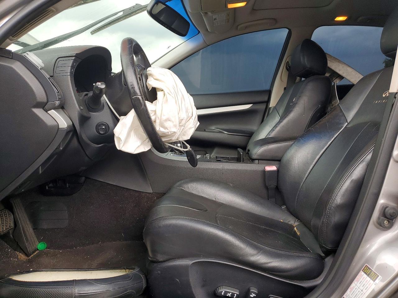 2009 INFINITI G37
