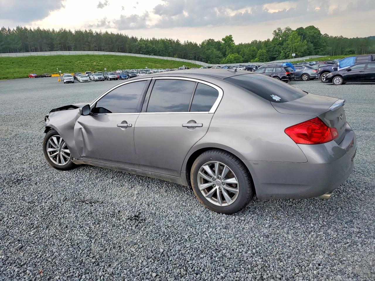 2009 INFINITI G37