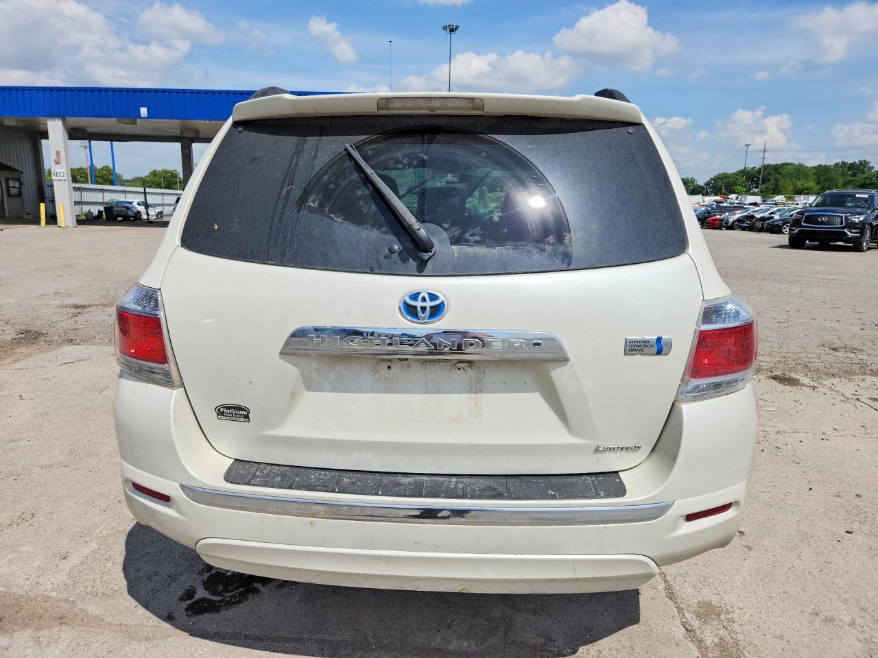2011 TOYOTA HIGHLANDER