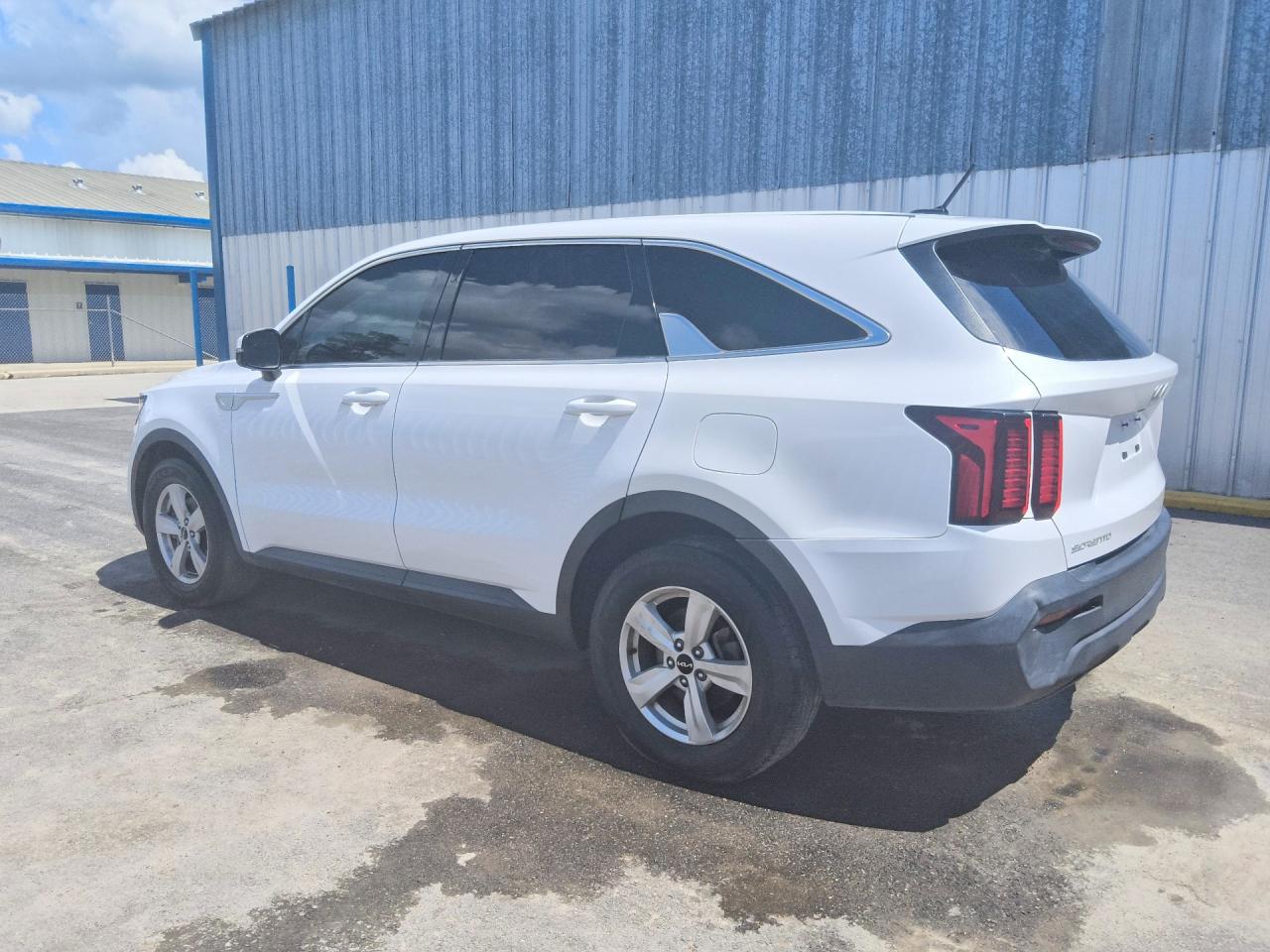 2023 KIA SORENTO