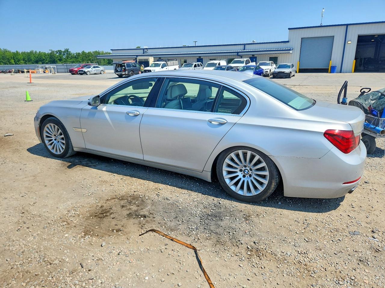 2013 BMW 7 SERIES