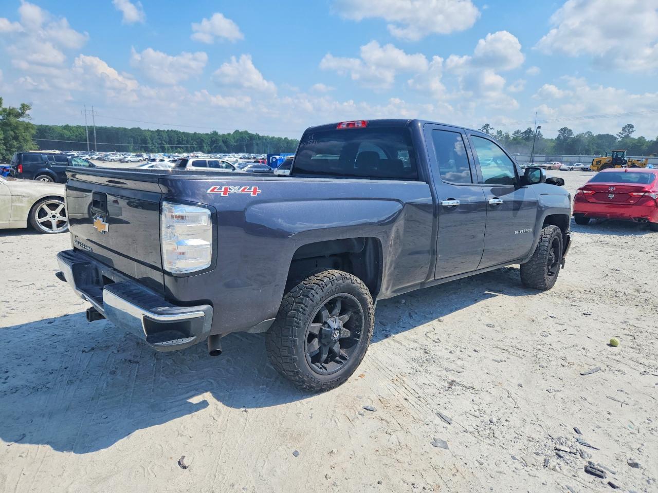 2015 CHEVROLET SILVERADO