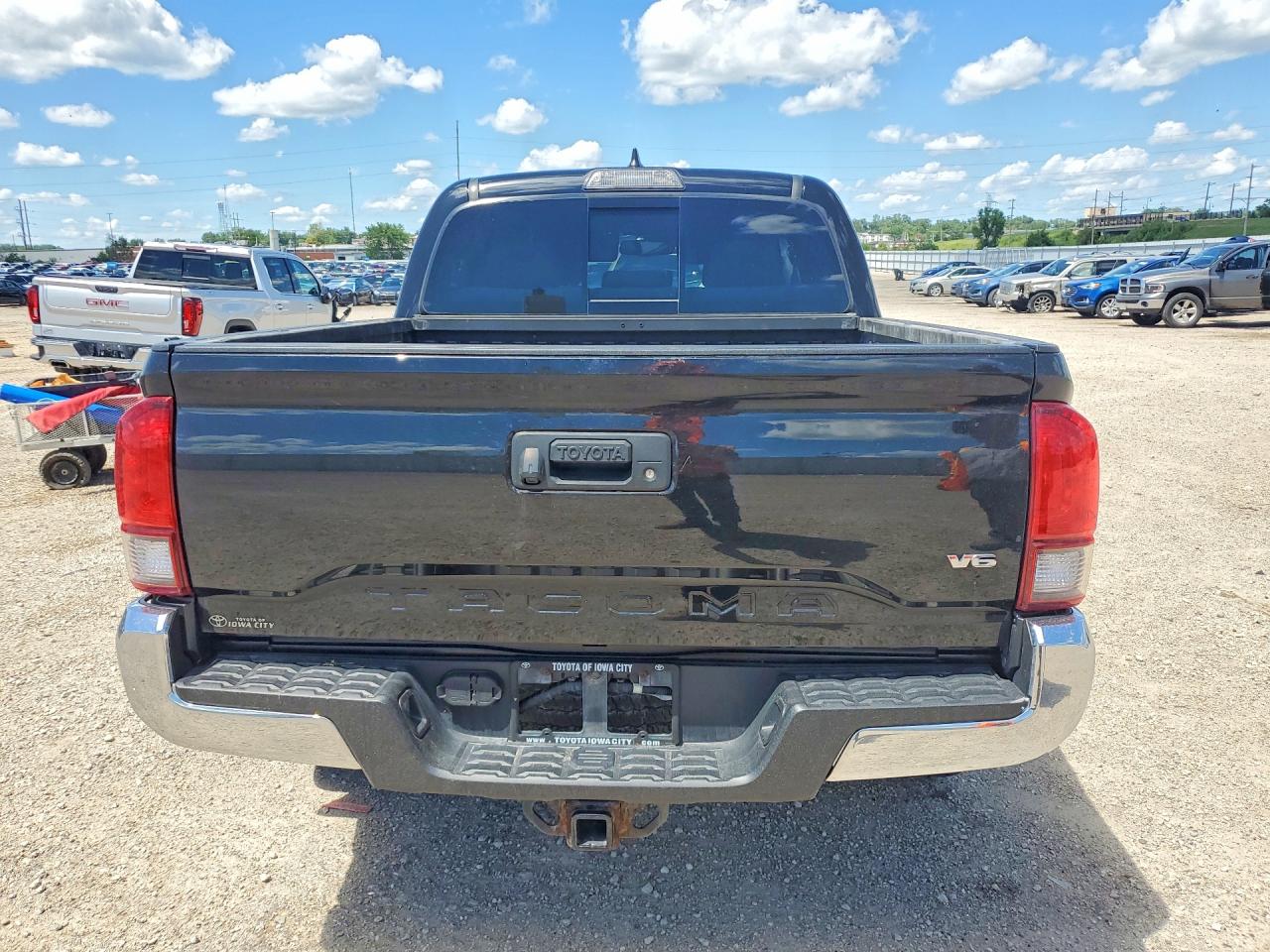 2018 TOYOTA TACOMA TRD