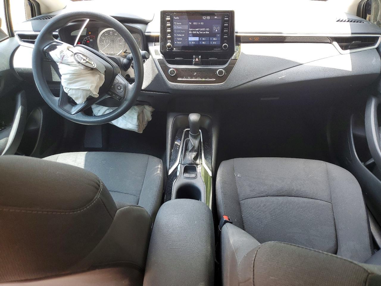 2021 TOYOTA COROLLA