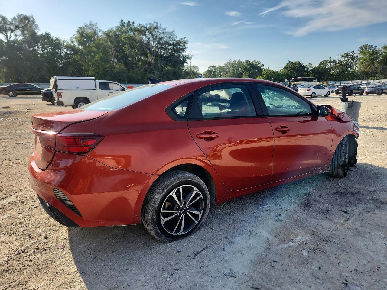 2023 KIA FORTE