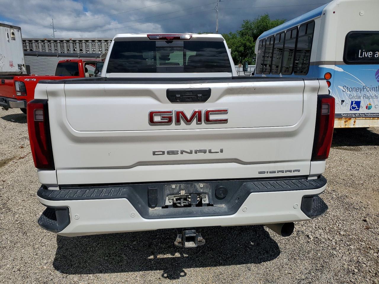 2025 GMC SIERRA