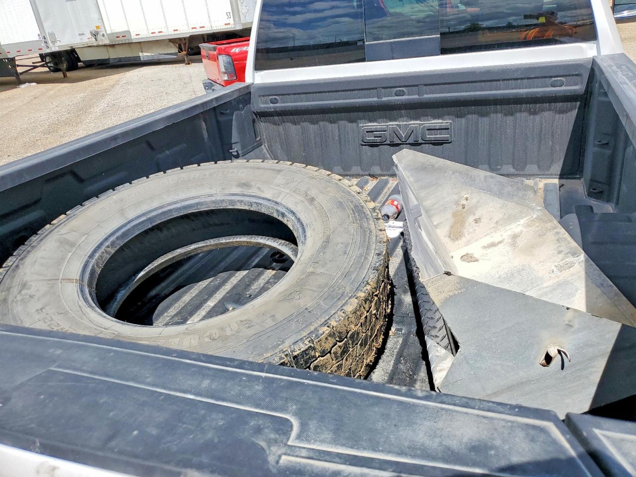 2025 GMC SIERRA