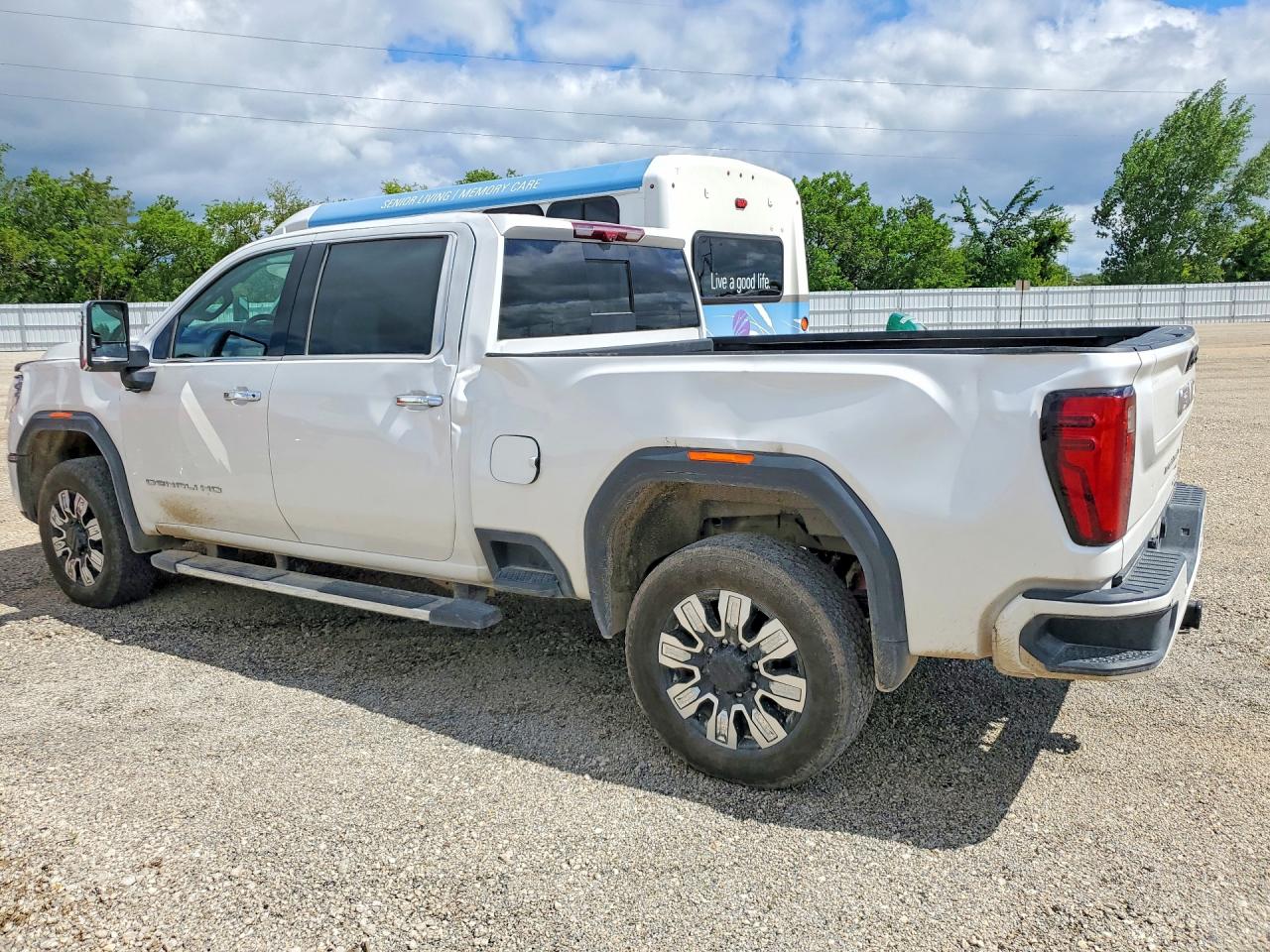 2025 GMC SIERRA