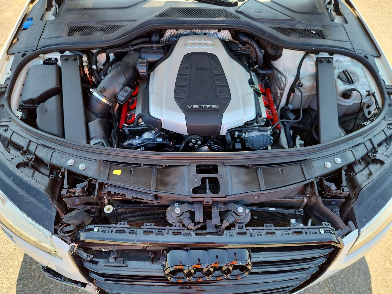 2016 AUDI A8