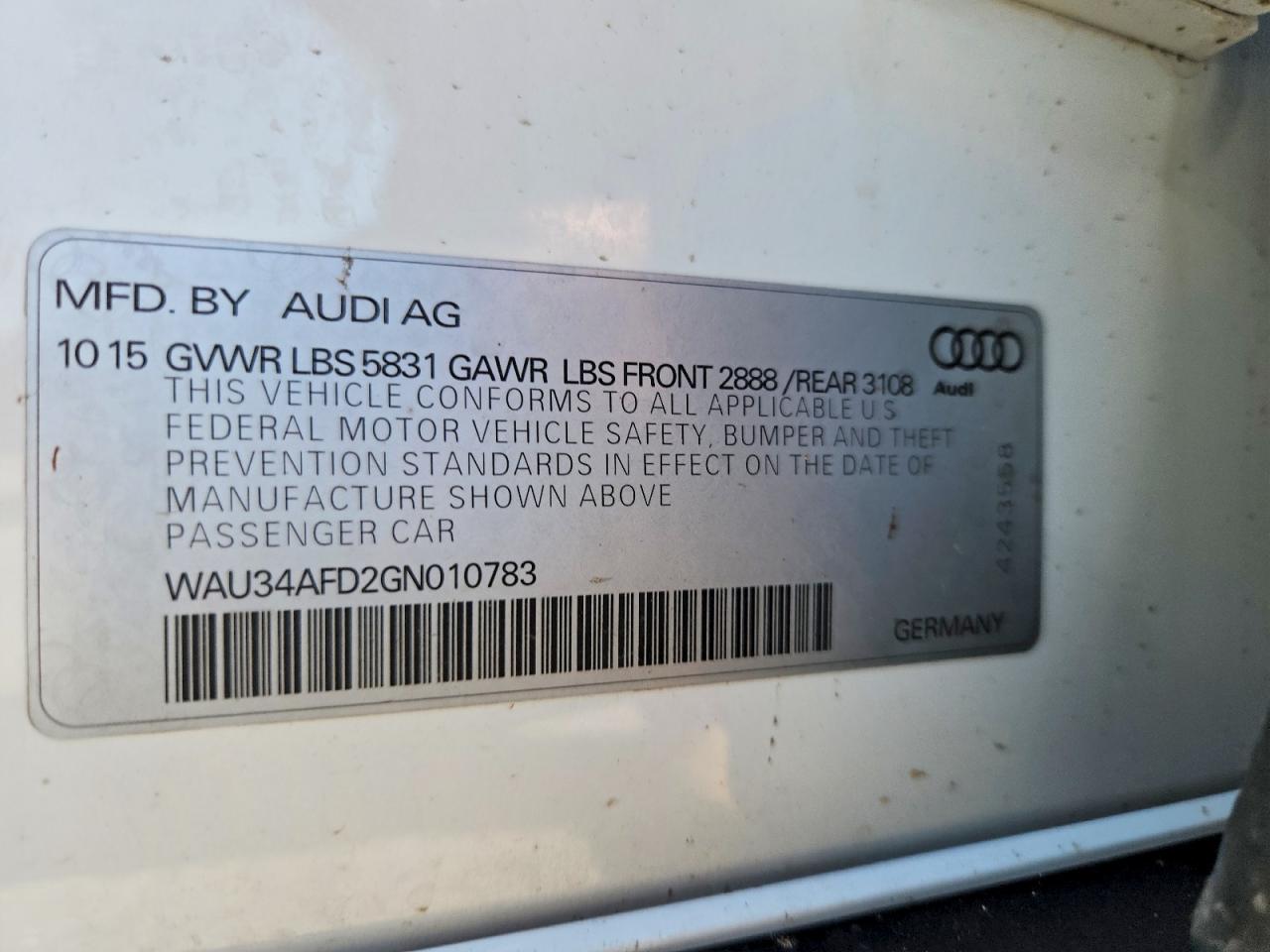 2016 AUDI A8