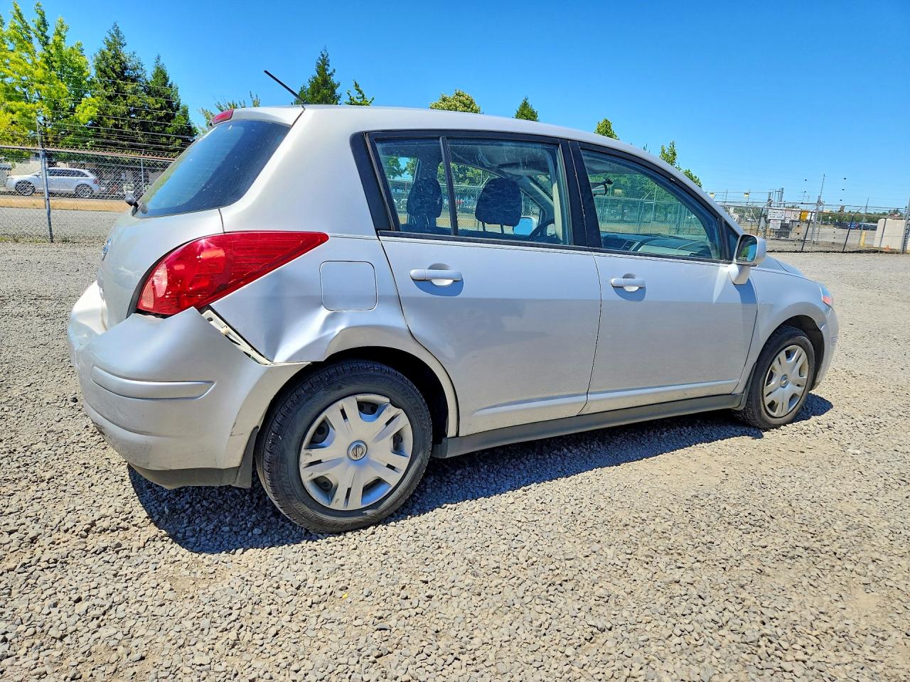 2012 NISSAN VERSA 1.8