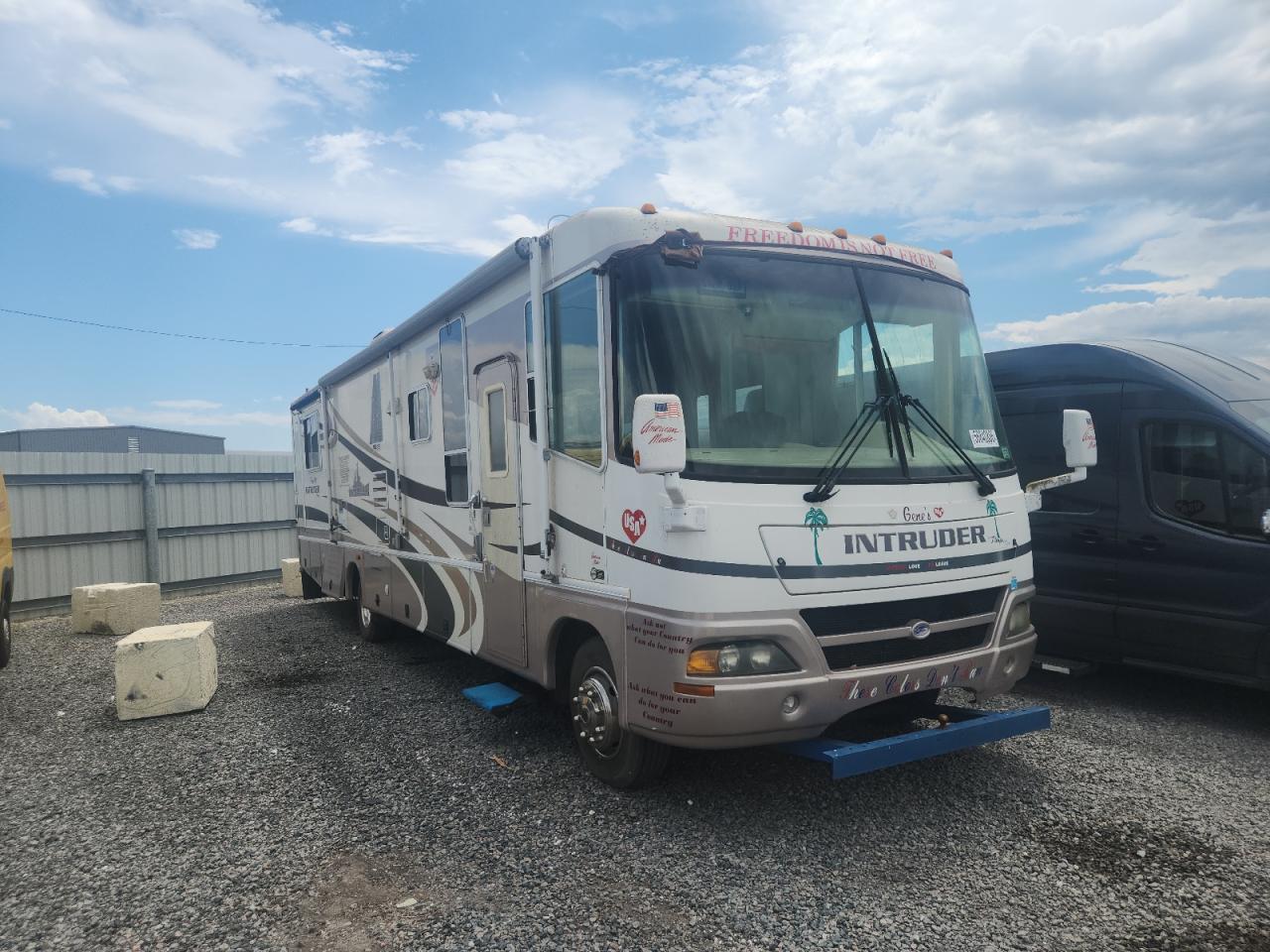 2002 WORKHORSE ALL OTHER