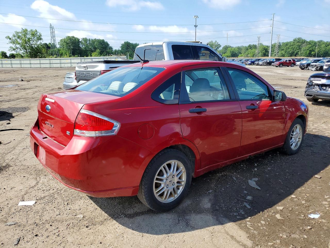 2011 FORD FOCUS