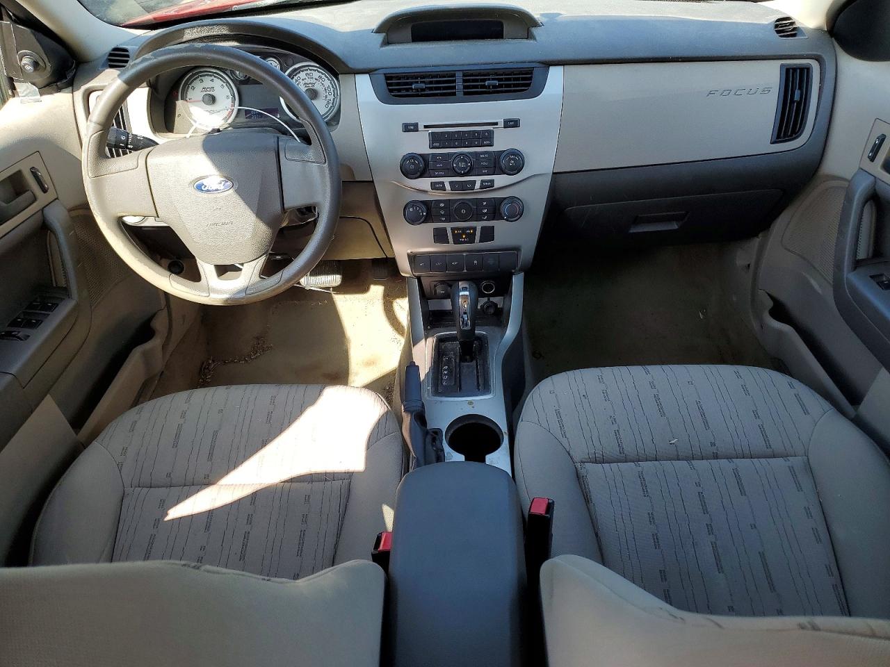 2011 FORD FOCUS